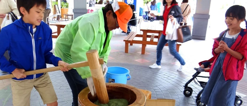 道の駅竜王かがみの里イベント餅つき